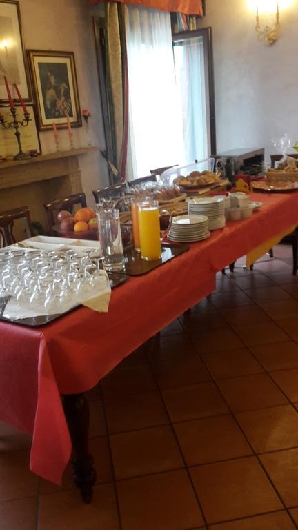 Hotel La Loggia Mestrino Kültér fotó