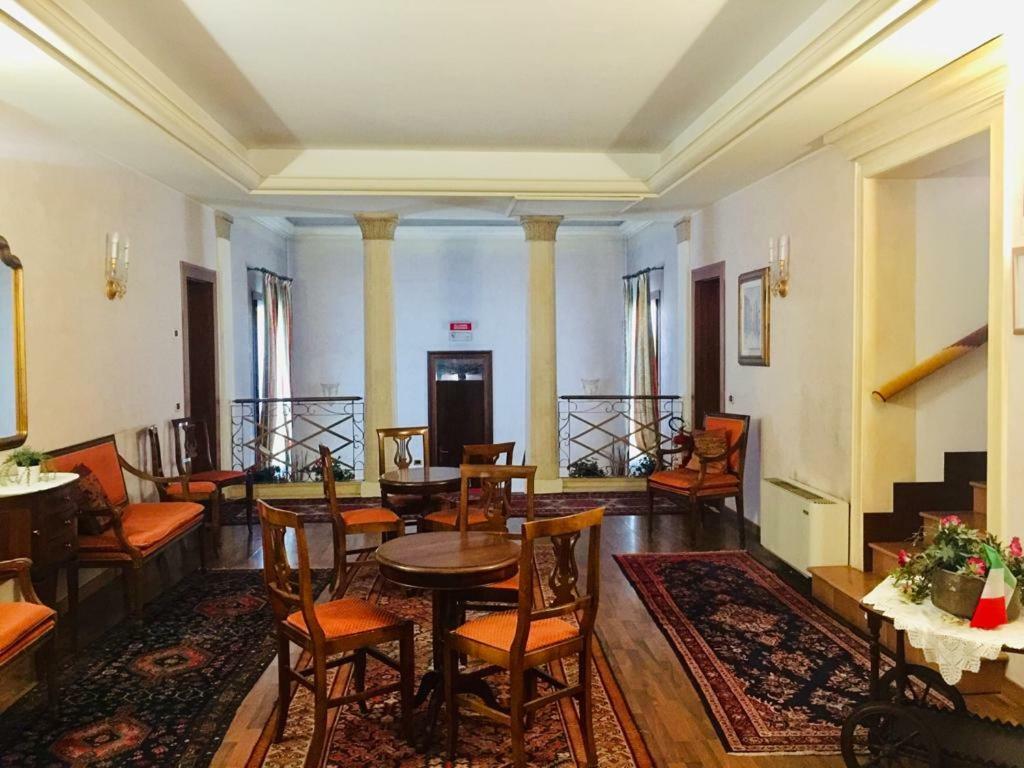 Hotel La Loggia Mestrino Kültér fotó